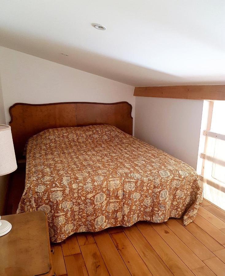 Le Petit Rias Gite Soleil Saint Maurice en Chalencon Luaran gambar