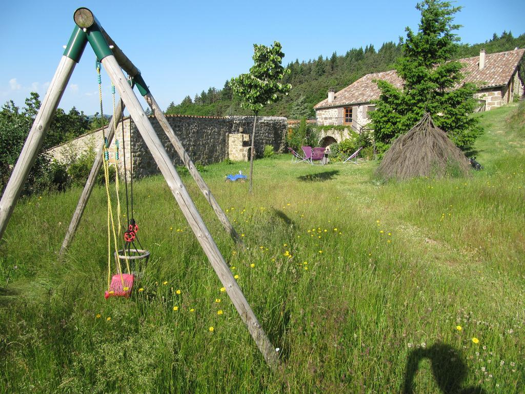 Le Petit Rias Gite Soleil Saint Maurice en Chalencon Luaran gambar
