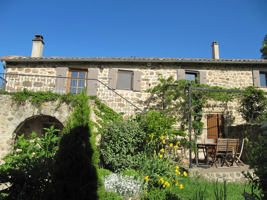 Le Petit Rias Gite Soleil Saint Maurice en Chalencon Luaran gambar