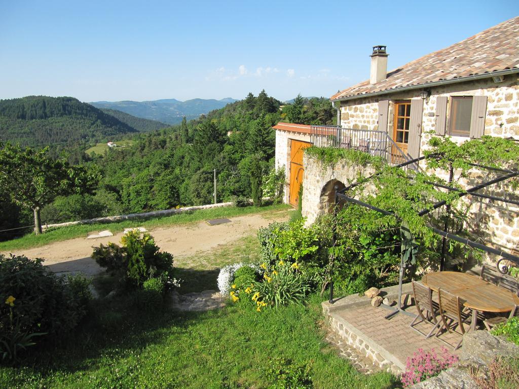 Le Petit Rias Gite Soleil Saint Maurice en Chalencon Luaran gambar